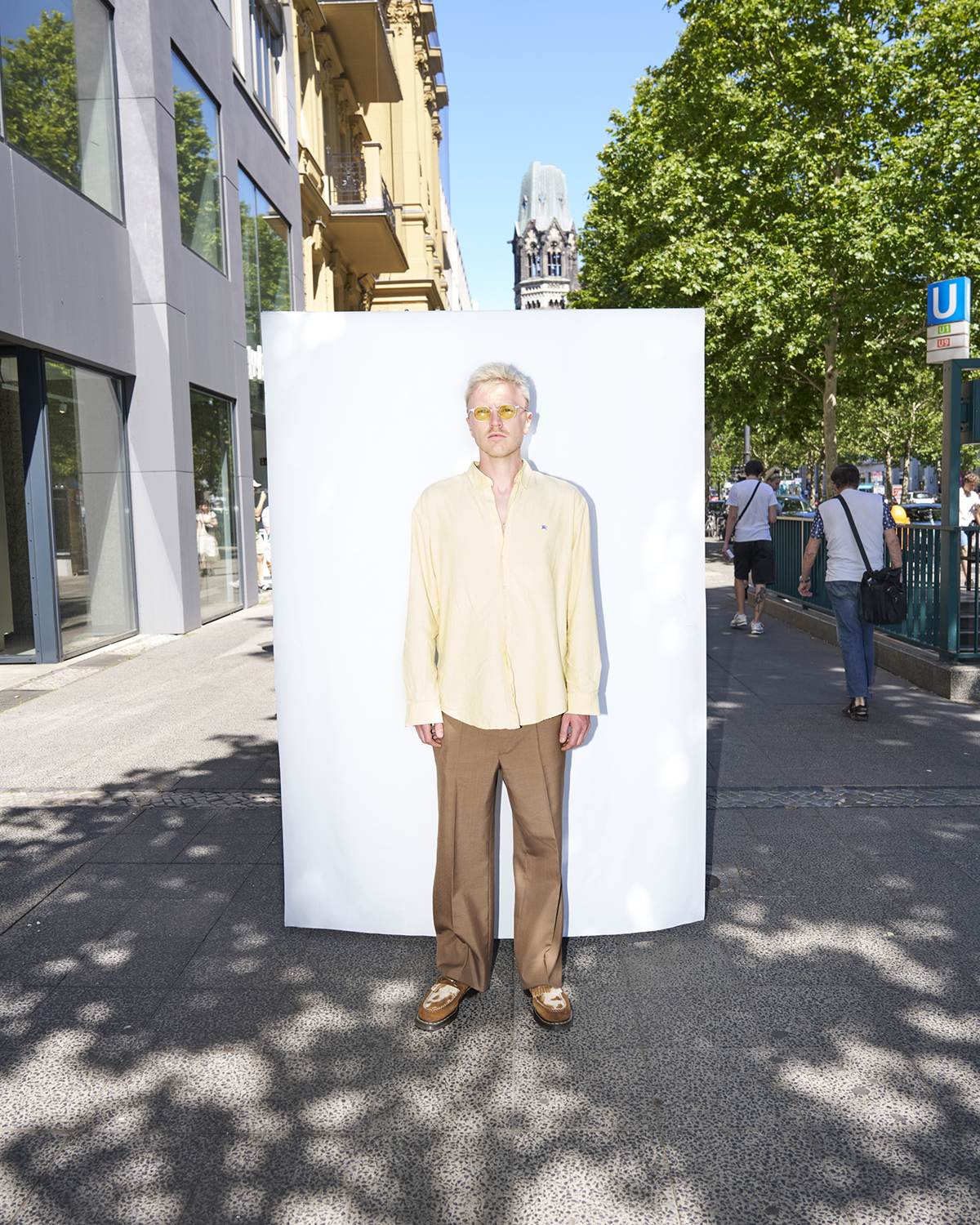 Carlo Bellmann – One person. One voice., Mental Health in Fashion – portrait by Claudia Malecka, Berlin Fashion Week